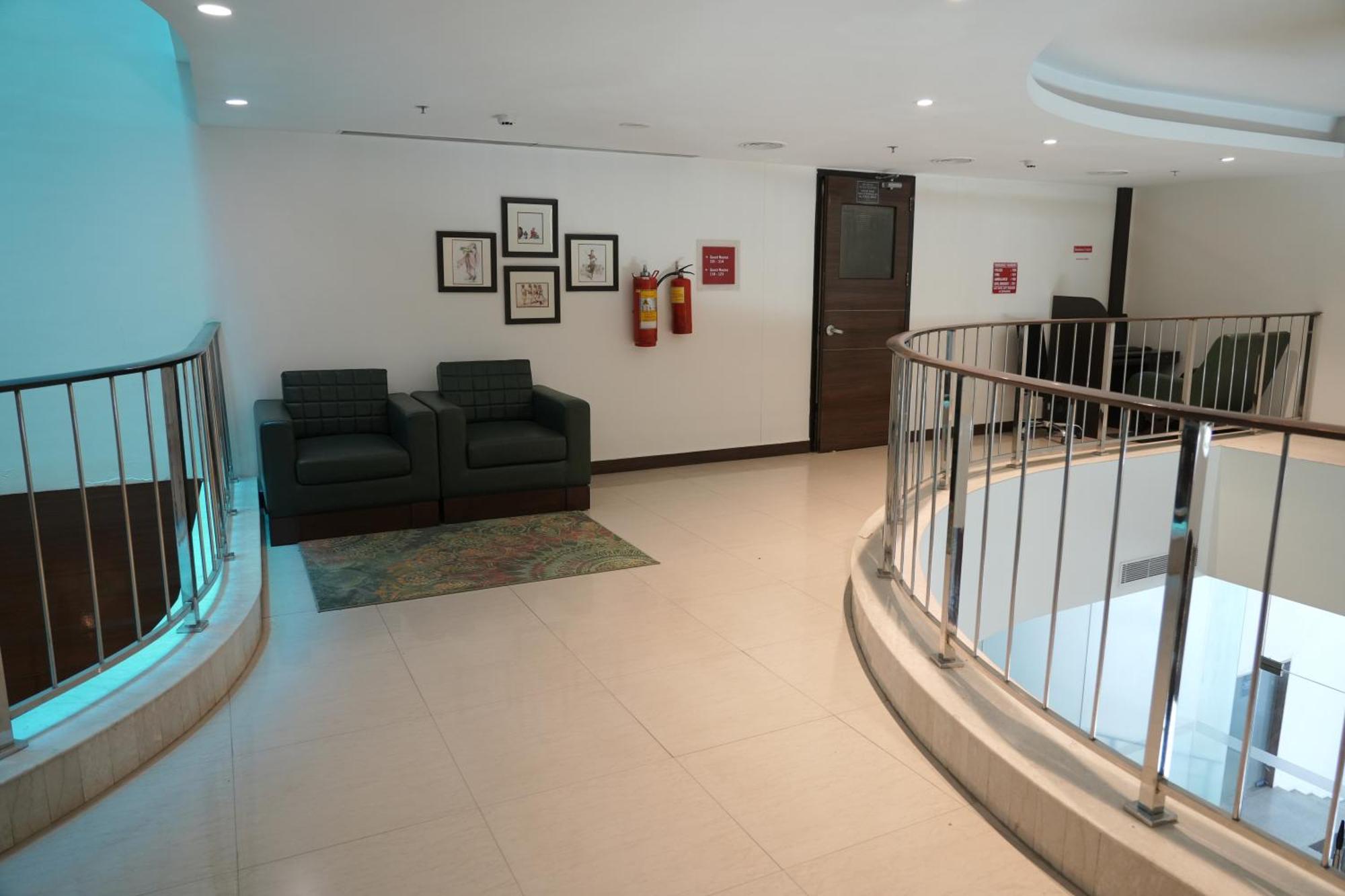 Four Points By Sheraton Vadodara Zewnętrze zdjęcie