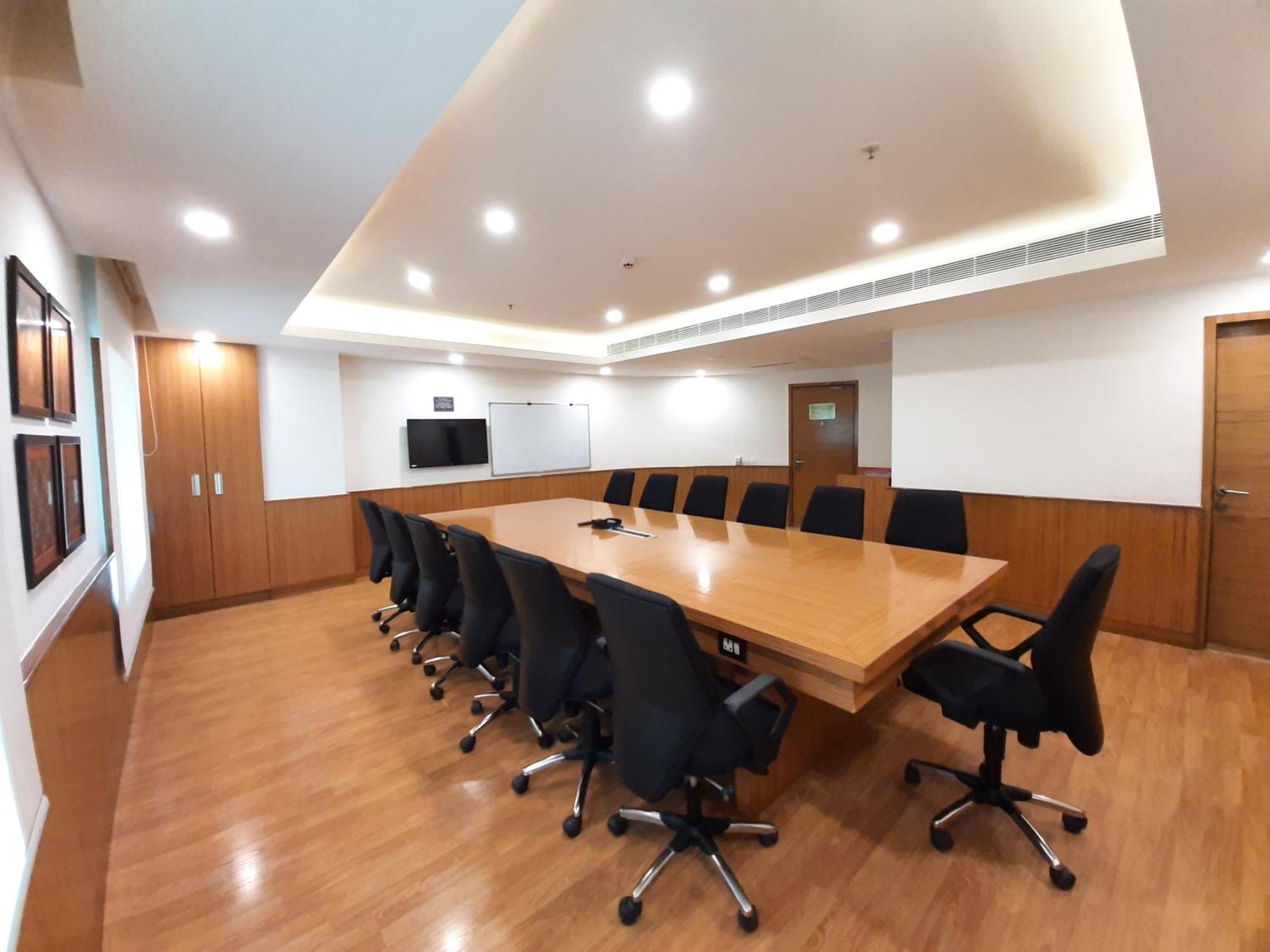 Four Points By Sheraton Vadodara Zewnętrze zdjęcie